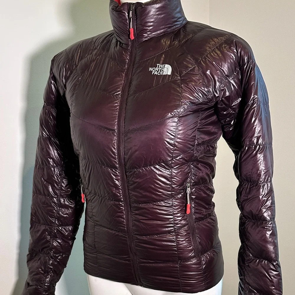The North Face Summit Series Women's Dark Purple Puffer Jacket - Picture 2 of 7